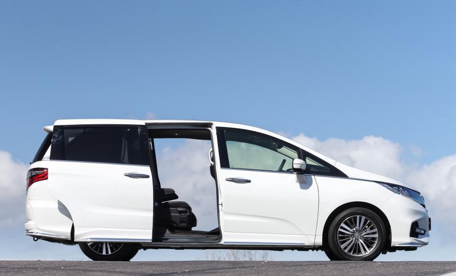  Honda Odyssey VTi-L 2017 года  (AU) (фото 18 из 46)